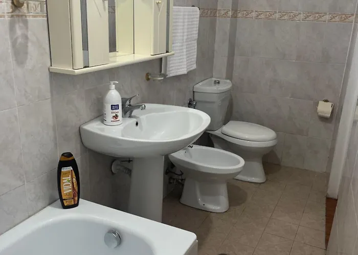 Konukevi Madre Teresa Tiran